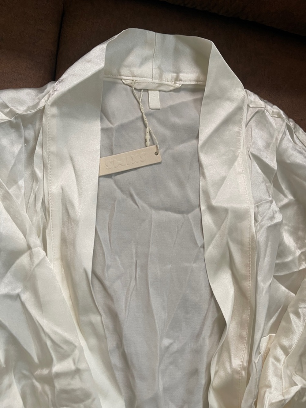 Skims L-XL Silky Cream Women's Robe with Tie Waist - Picture 2 of 4